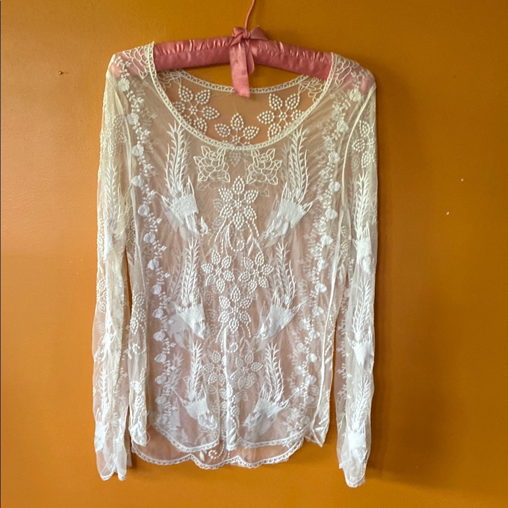 Elegant Cream Lace Long Sleeve Blouse